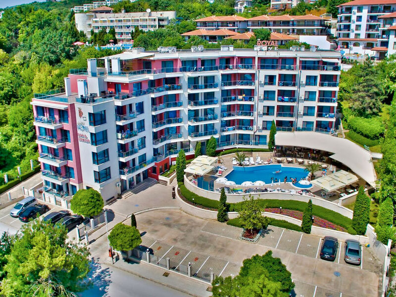 Royal Cove