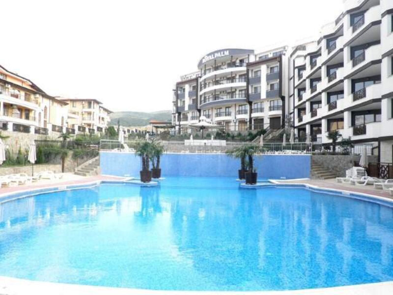 Royal Palm Apart Hotel