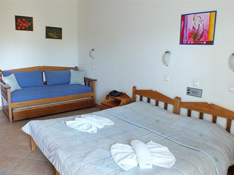 Aparthotel Sirines