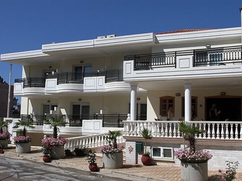 Aparthotel Sirines