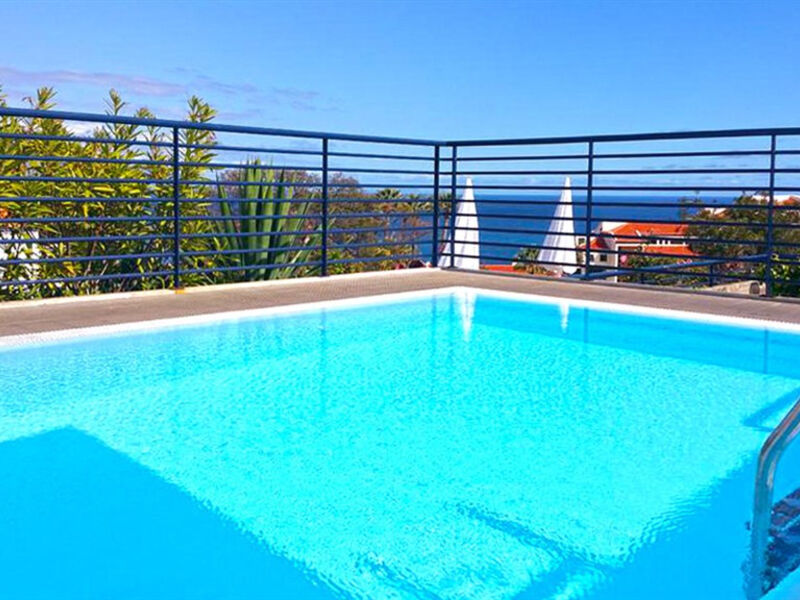 Terrace Mar