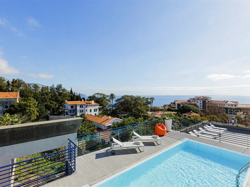 Terrace Mar