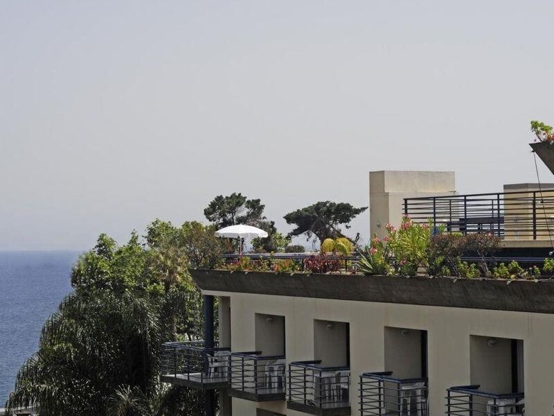Terrace Mar
