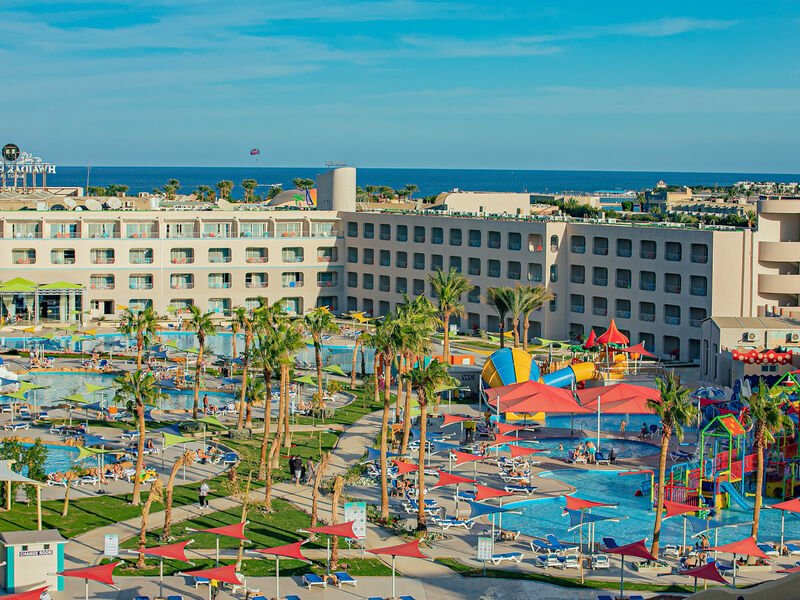 Altinkum Beach