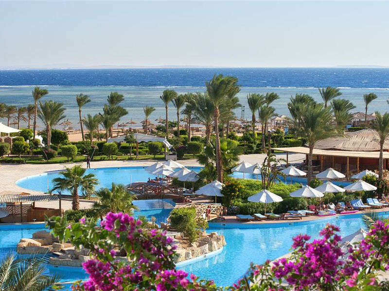 Amwaj Oyoun Resort