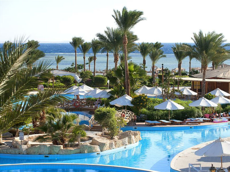 Amwaj Oyoun Resort