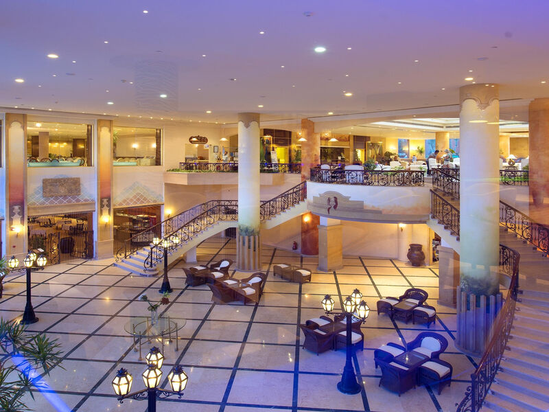 Amwaj Oyoun Resort