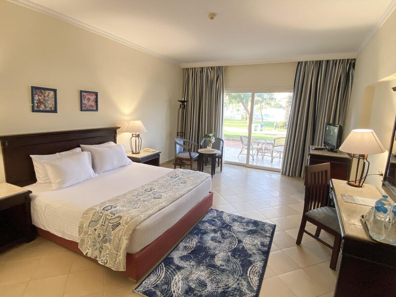 Amwaj Oyoun Resort