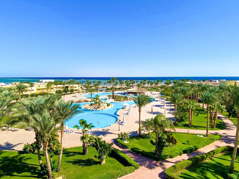 Amwaj Oyoun Resort