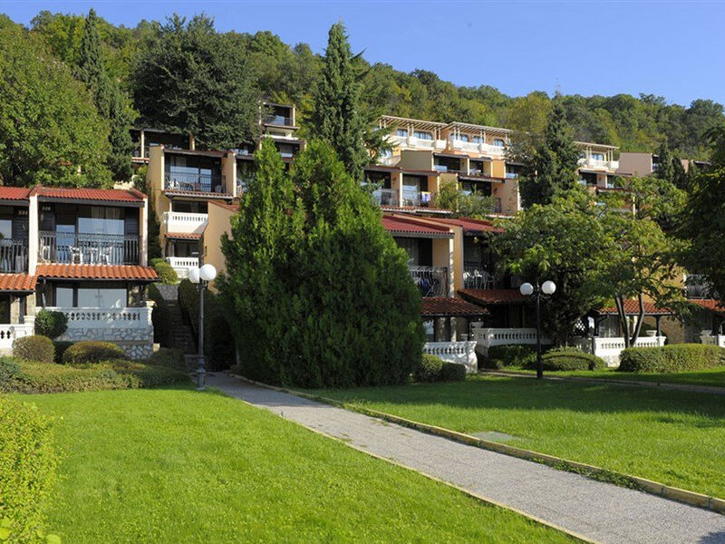 Bungalovy Elenite
