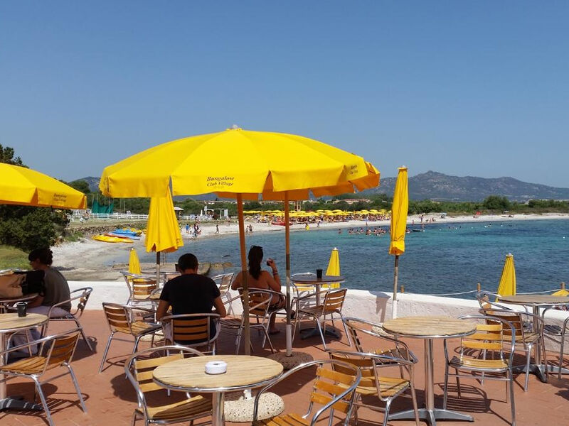 Bungalow Club Village