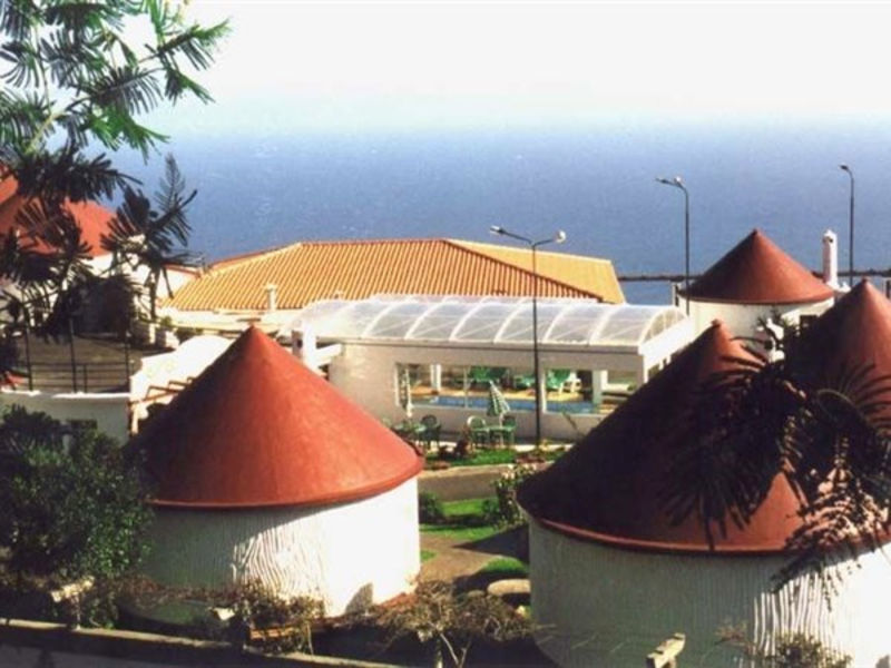 Cabanas de Sao Jorge Vilage