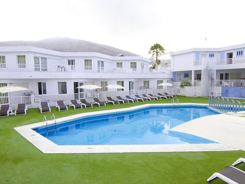 Checkin Bungalows Atlantida