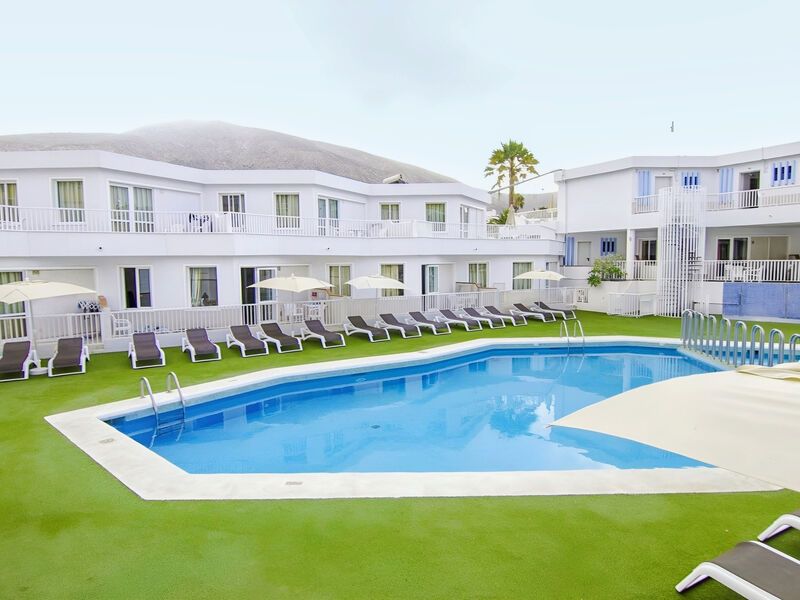 Checkin Bungalows Atlantida