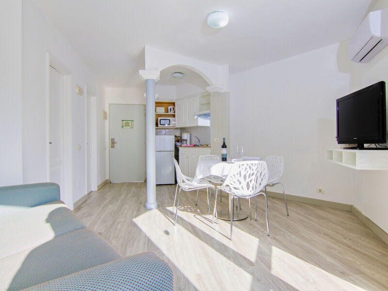 Checkin Bungalows Atlantida