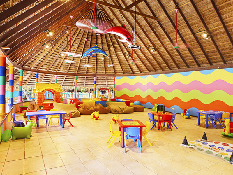 Kuredu Island Resort & Spa