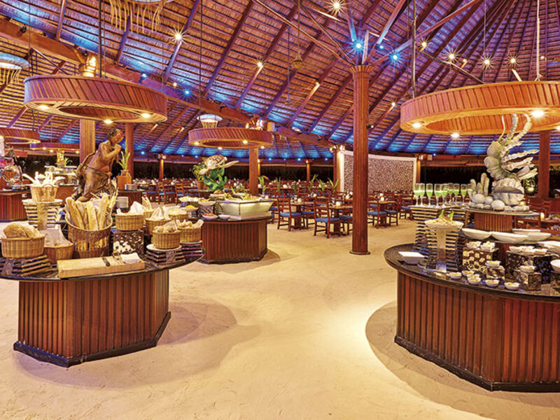 Kuredu Island Resort & Spa