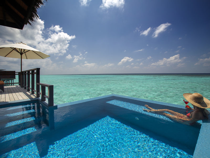 Laguna Maldives- Vellasaru Maldives (bungalovy)