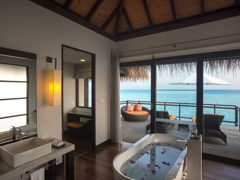 Laguna Maldives- Vellasaru Maldives (bungalovy)