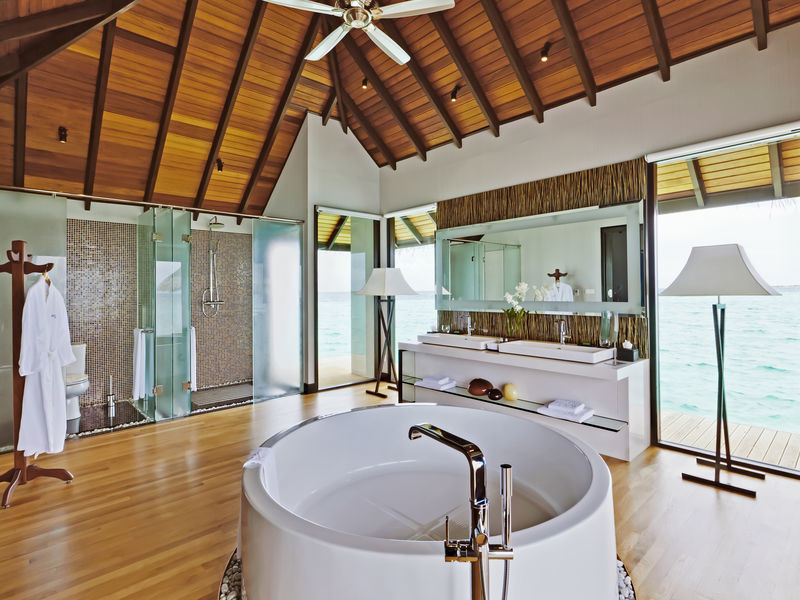 Laguna Maldives- Vellasaru Maldives (bungalovy)