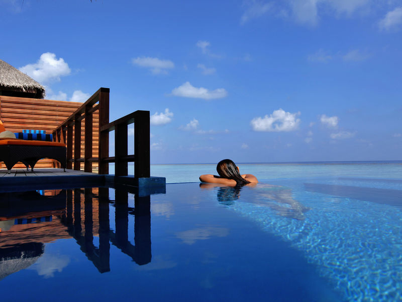 Laguna Maldives- Vellasaru Maldives (bungalovy)