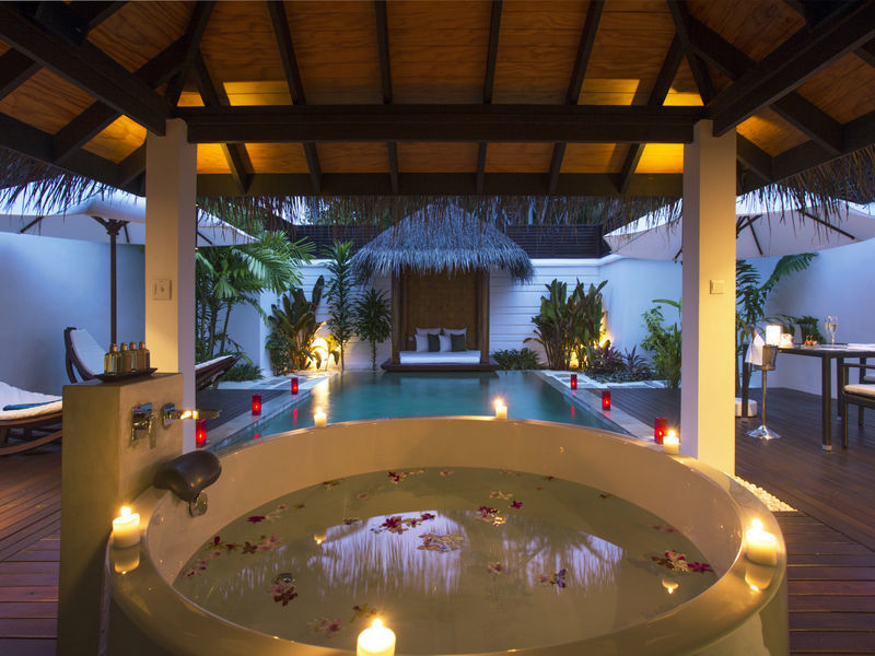 Laguna Maldives- Vellasaru Maldives (bungalovy)