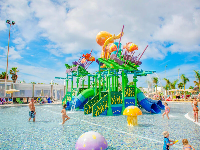 Relaxia Lanzasur Club