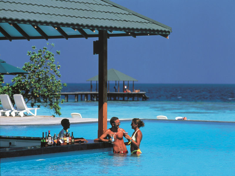 Meedhupparu Island Resort