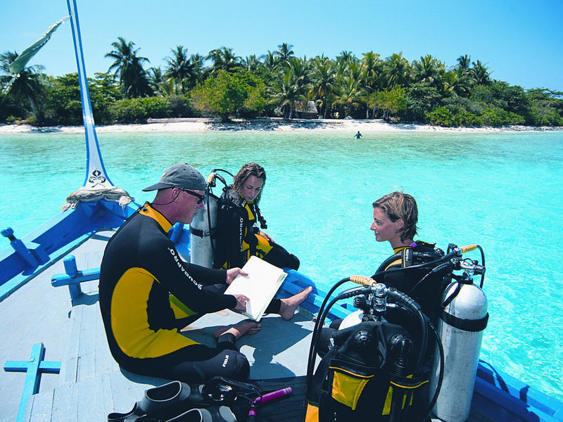 Meedhupparu Island Resort