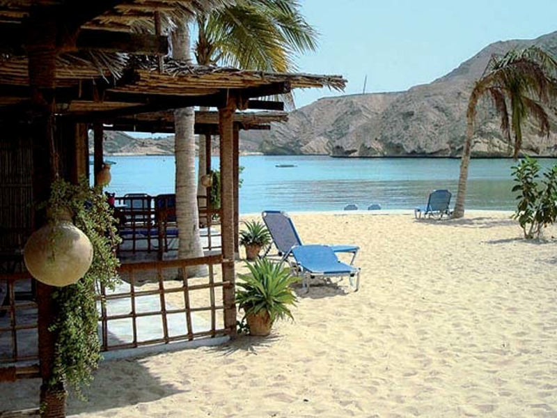 Oman Dive Centre Muscat - Exclusive Diver’S Resort