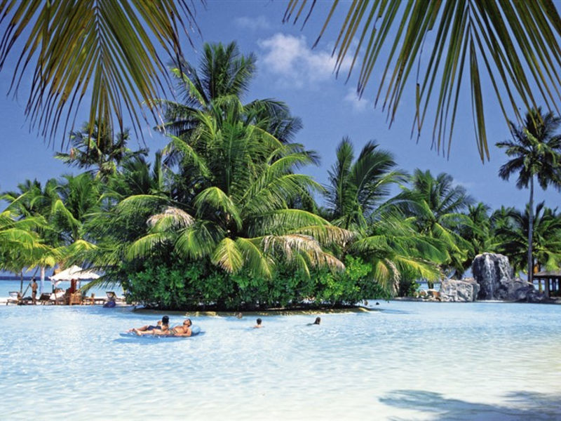 Resort Sun Island