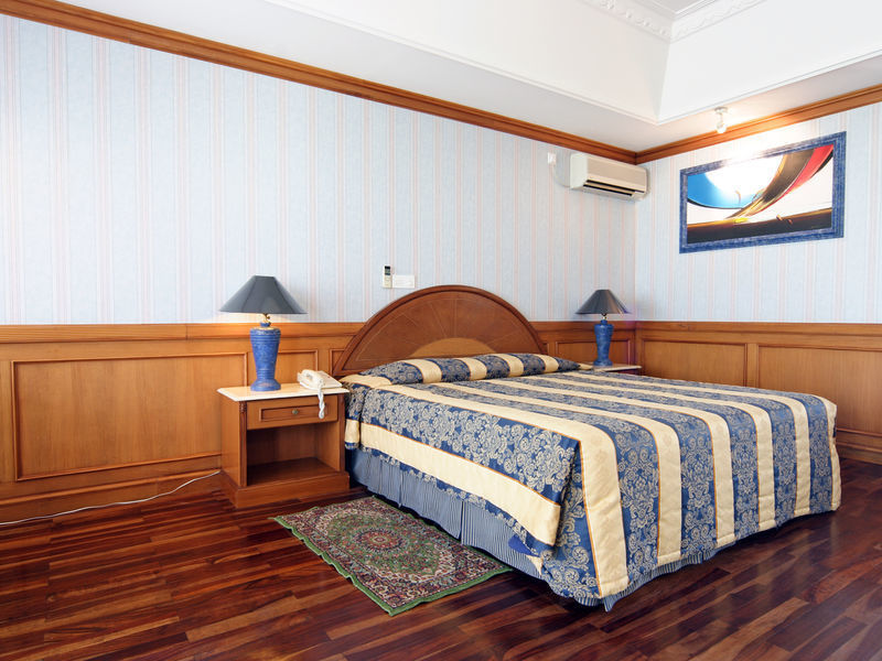 Sun Island - vodní bungalovy