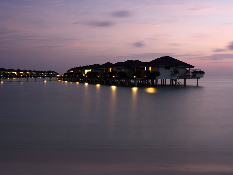 Sun Island - vodní bungalovy