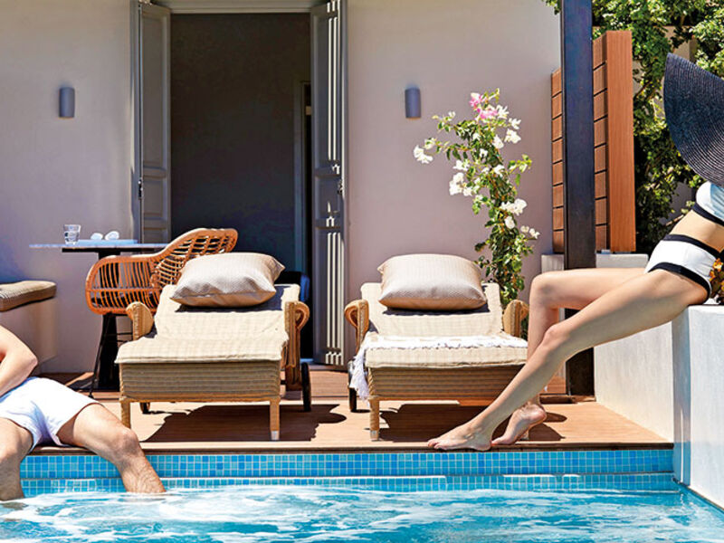 9 Muses Santorini Resort
