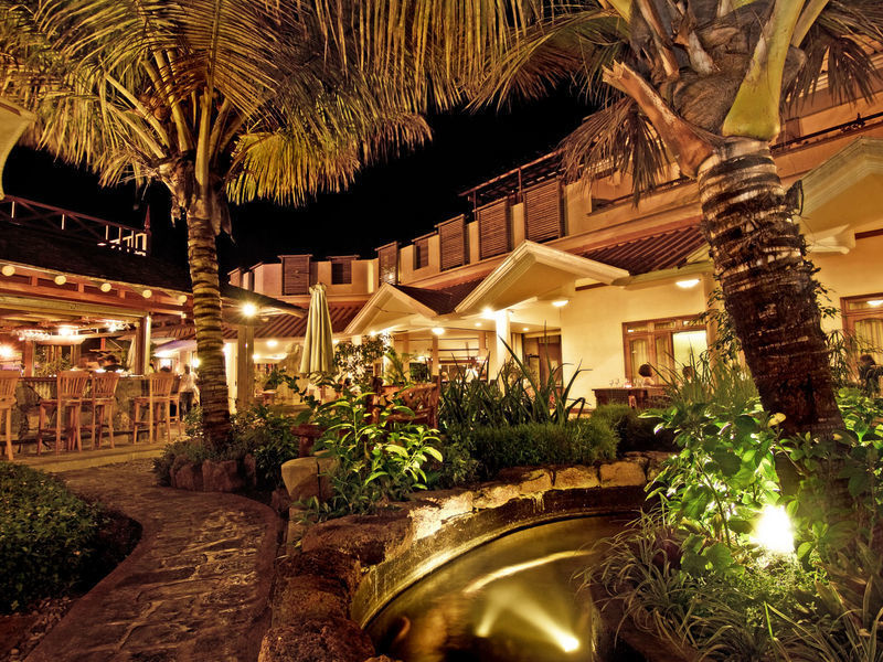 Aanari Hotel & Spa