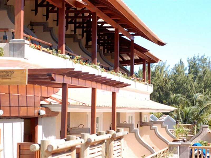 Aanari Hotel & Spa