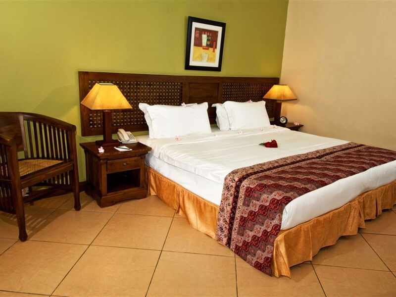 Aanari Hotel & Spa