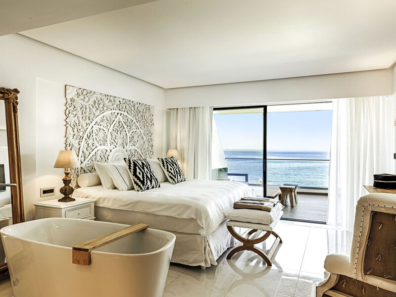 Abaton Island Resort & Spa 