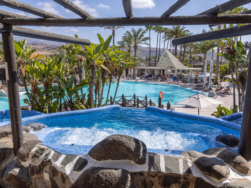 Abora Continental by Lopesan Hotels