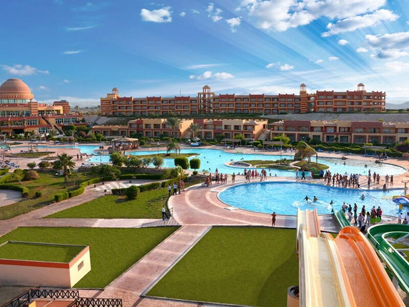 Abu Dabbab Beach & Resort