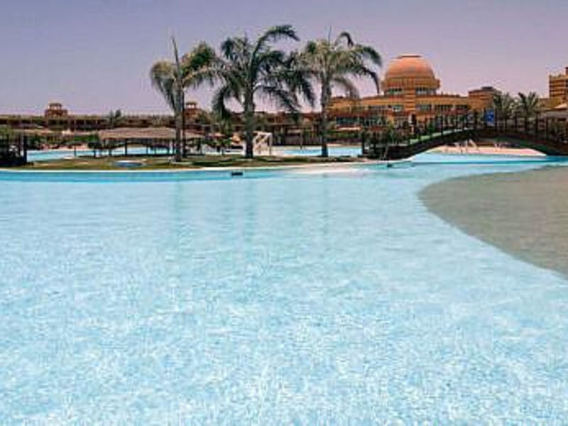 Abu Dabbab Beach & Resort