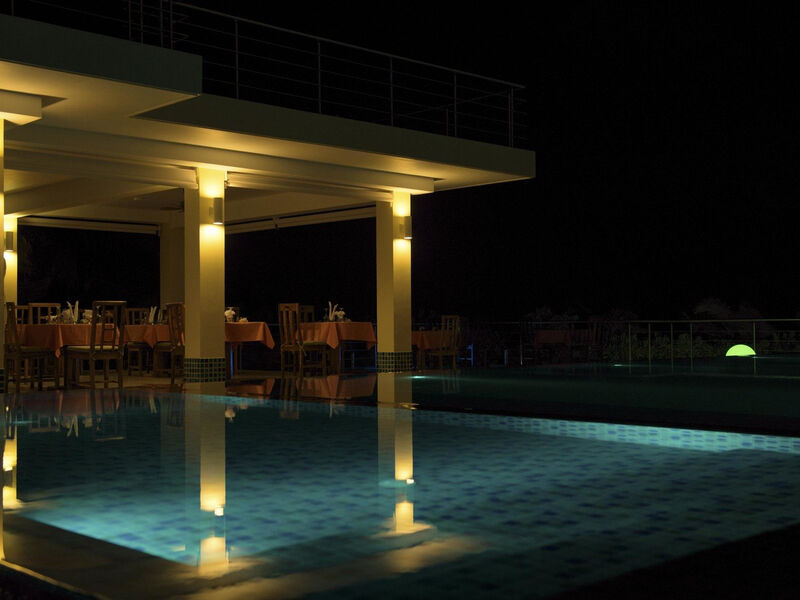 Acajou Beach Resort