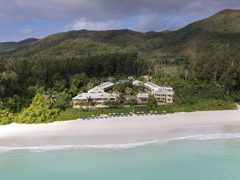 Acajou Beach Resort
