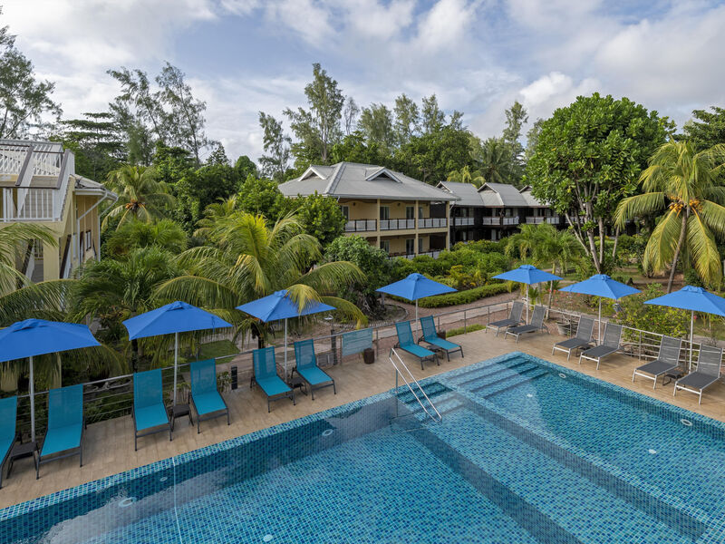 Acajou Beach Resort