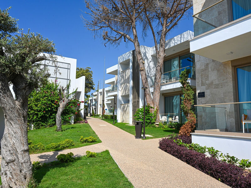 Acapulco Beach & Spa Resort