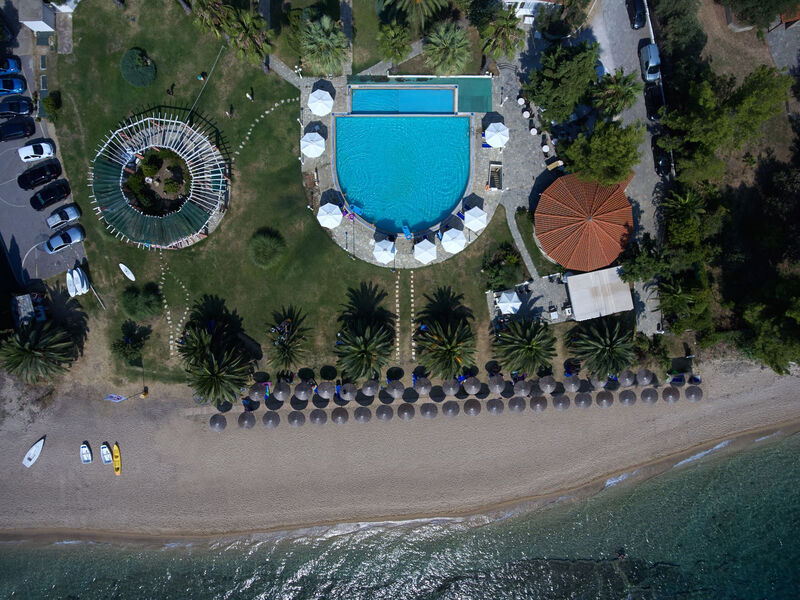 Acrotel Lily Ann Beach