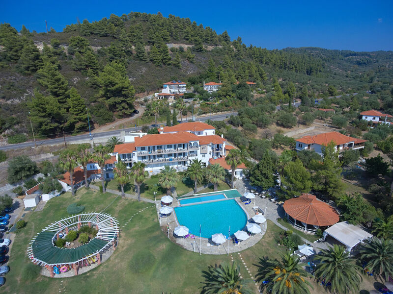 Acrotel Lily Ann Beach