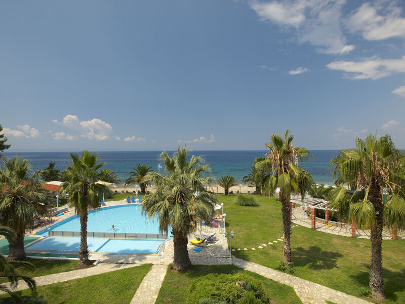 Acrotel Lily Ann Beach