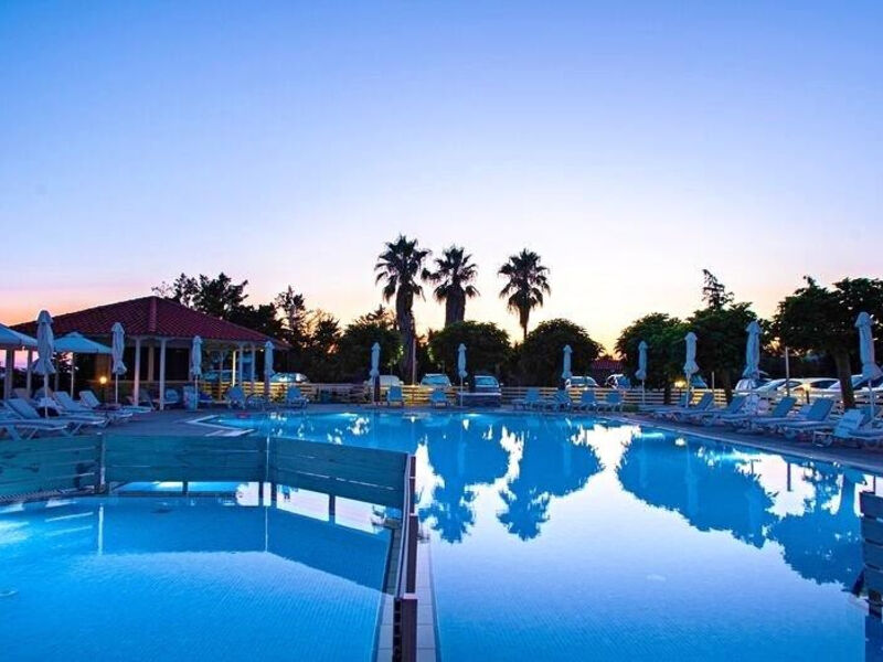 Acrotel Lily Ann Village