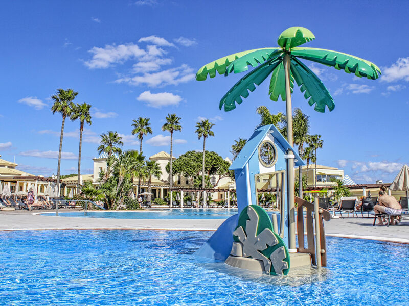 Ap Adriana Beach Resort
